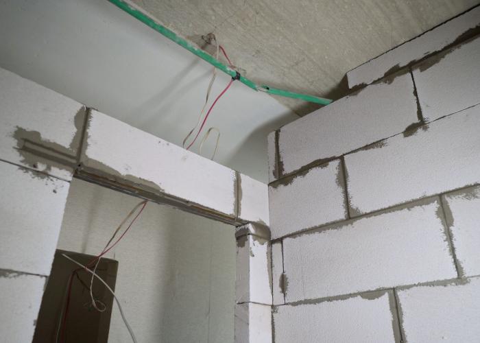 before a crawl space encapsulation job